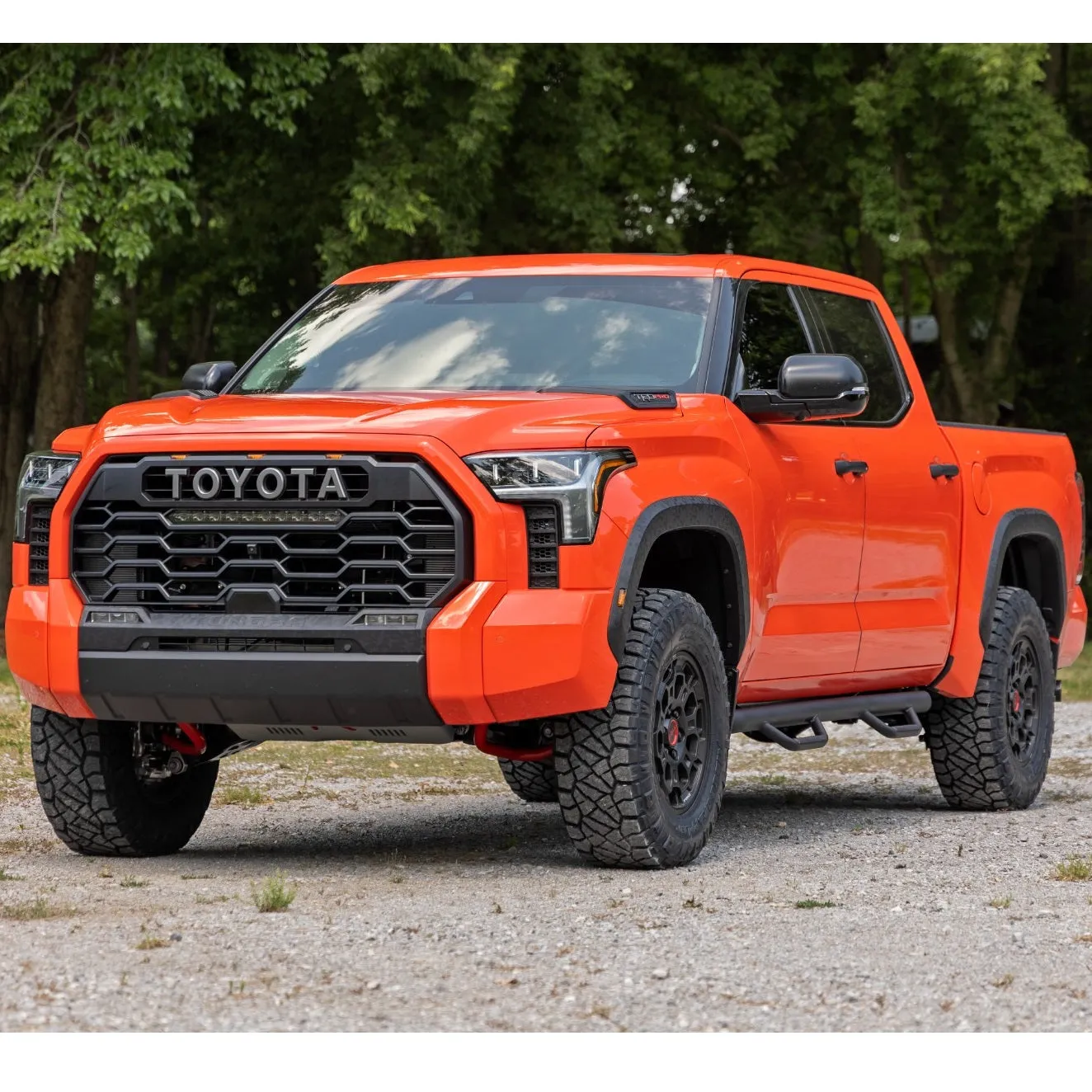 Rough Country 2.5" Lift Kit | 2022-2025 Toyota Tundra