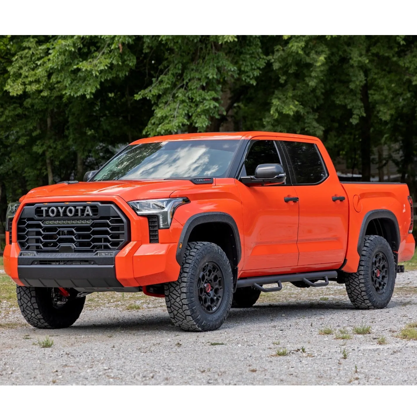 Rough Country 2.5" Lift Kit | 2022-2025 Toyota Tundra